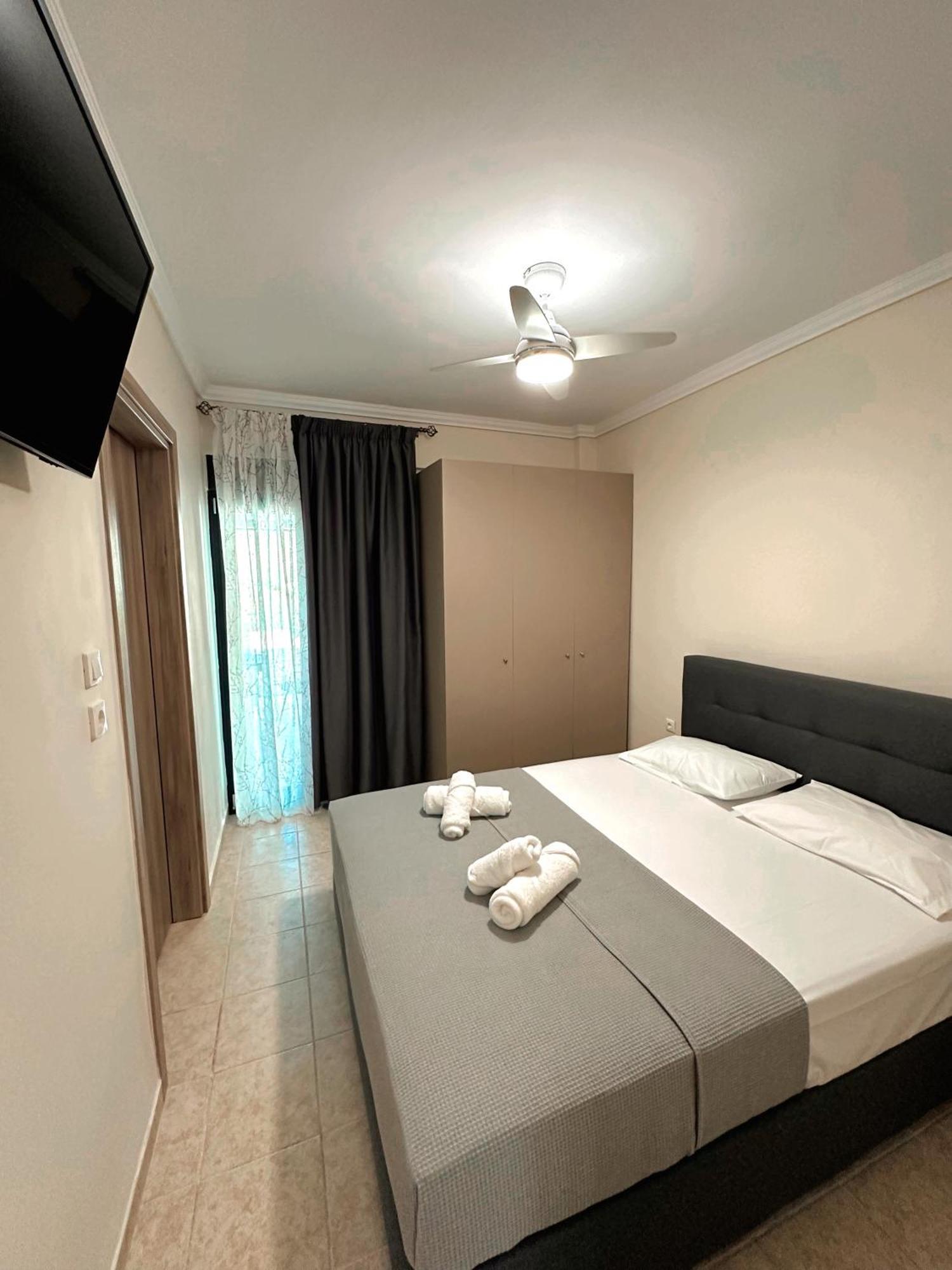 Diara Apartment Nea Iraklia Dış mekan fotoğraf