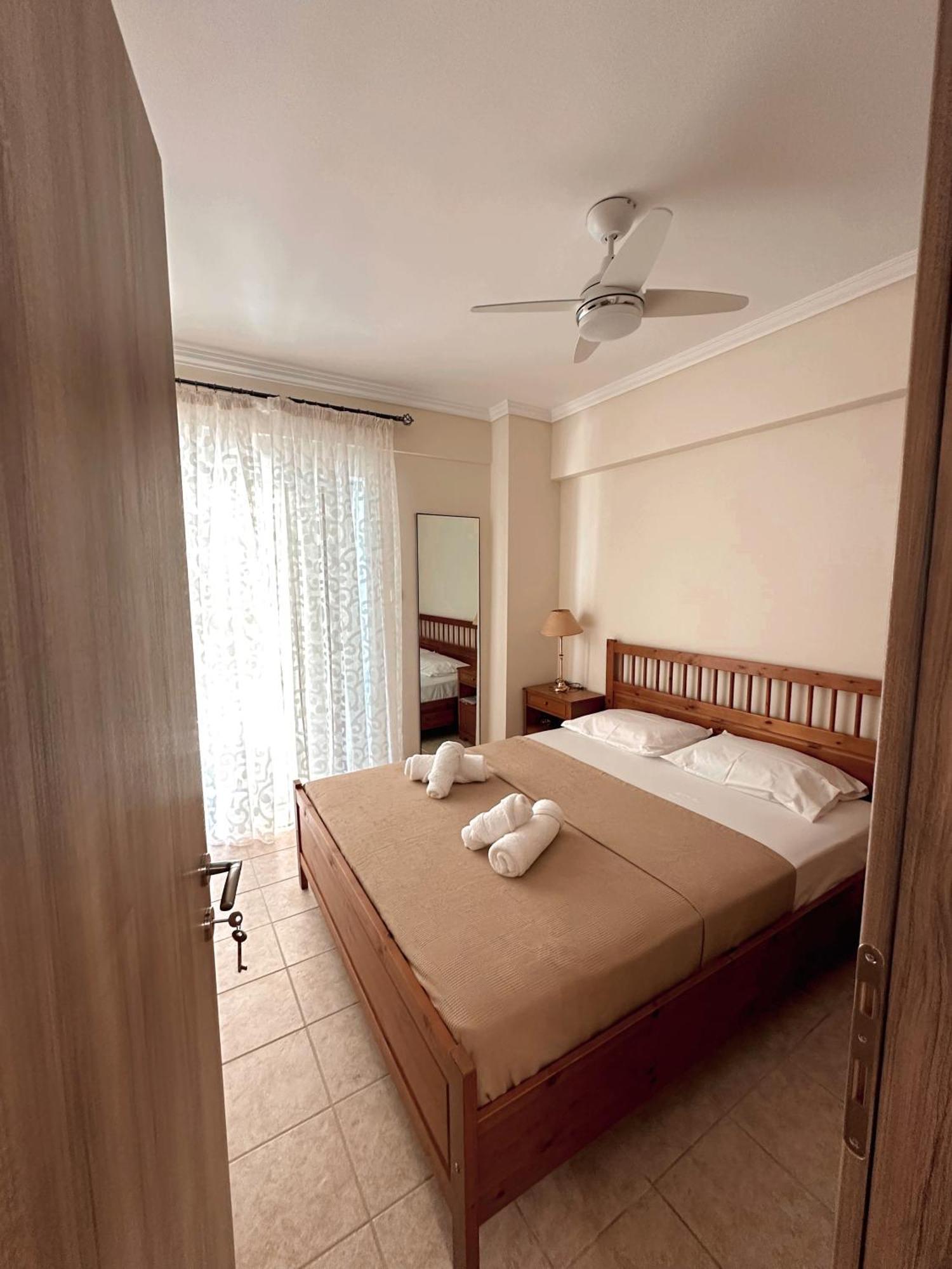 Diara Apartment Nea Iraklia Dış mekan fotoğraf
